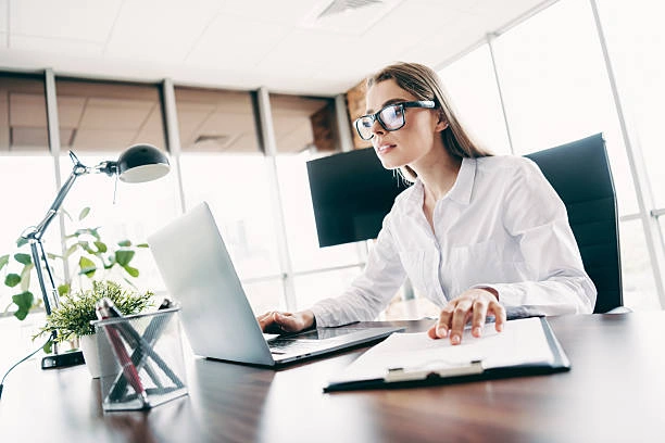 Training on Advanced Computer Skills for Office Administrators and Secretaries